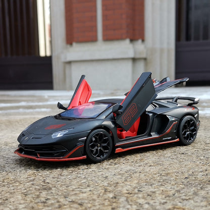 1:24 Lamborghini Aventador SVJ63 Alloy Car Diecasts & Toy Vehicles Car Model Sound and light Pull back Car Toys For Kids Gifts